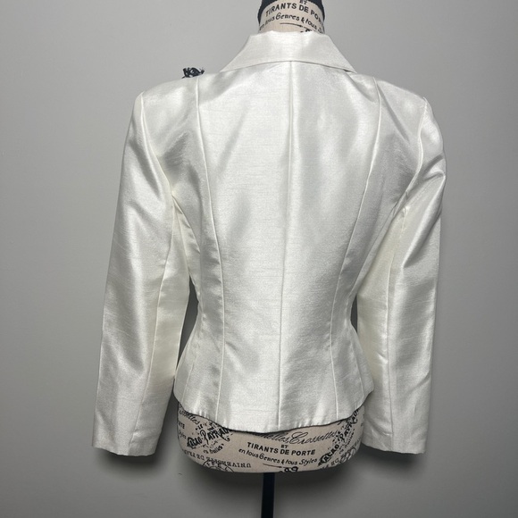 Jackie John White Satin Blazer Bow Detail Rhinestone Buttons Classy - Picture 2 of 10